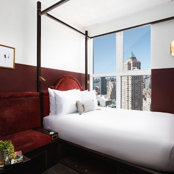 5990 USA NYC accommodation comfortable 3