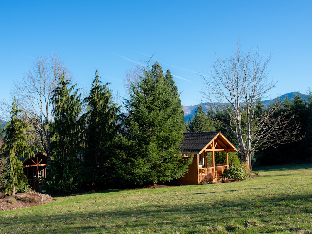 US discover accomodations Robert2020 Columbia River Gorge Carson Ridge Luxury Cabins