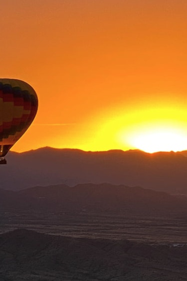 Usa rainbow ryders hot air balloon adventurous sunset