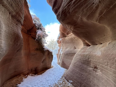 US Utah Kanab Peek-a-Boo Slot Canyon