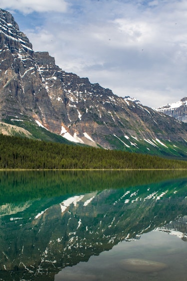 Canada icefields parkway waterfowl lake mountains ben turnbull