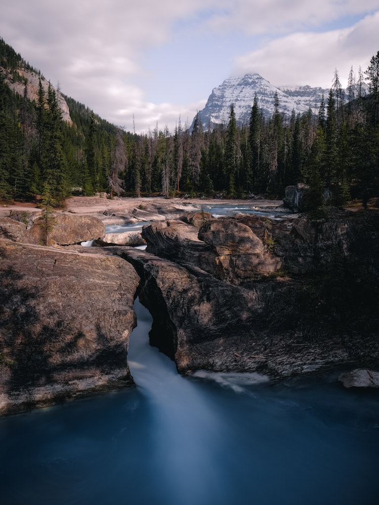 Canada yoho national park natural bridge