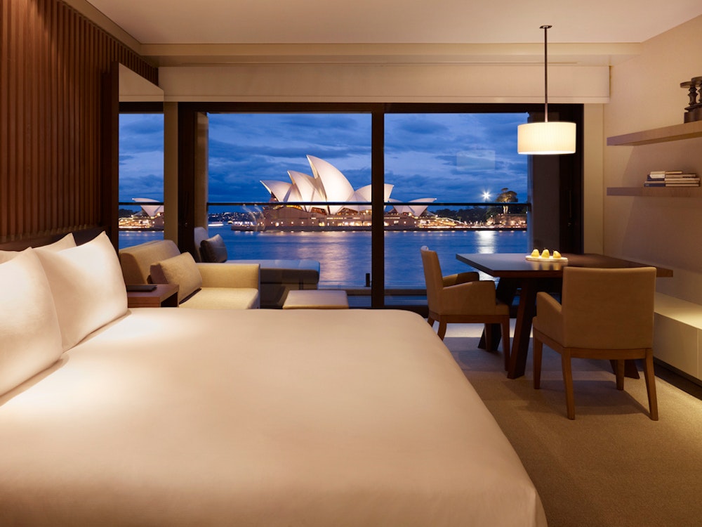 Luxe hotelkamer met uitzicht over het Opera House in Sydney