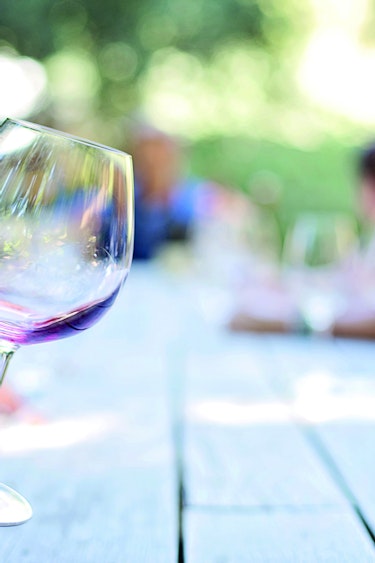 Australien tasmanien weinverkostung wine tasting wein in glas