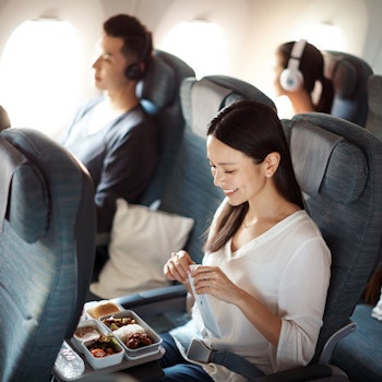 Au cathay pacific meal partner flights economy class2