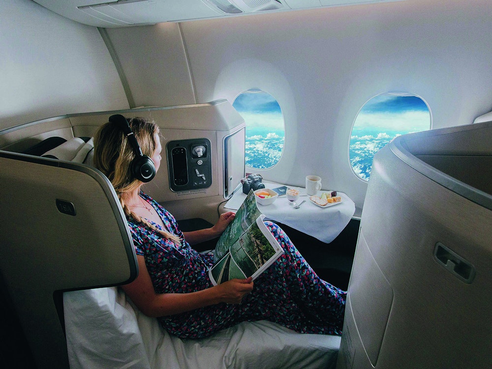 Fly business class to Australia with Cathay Pacific