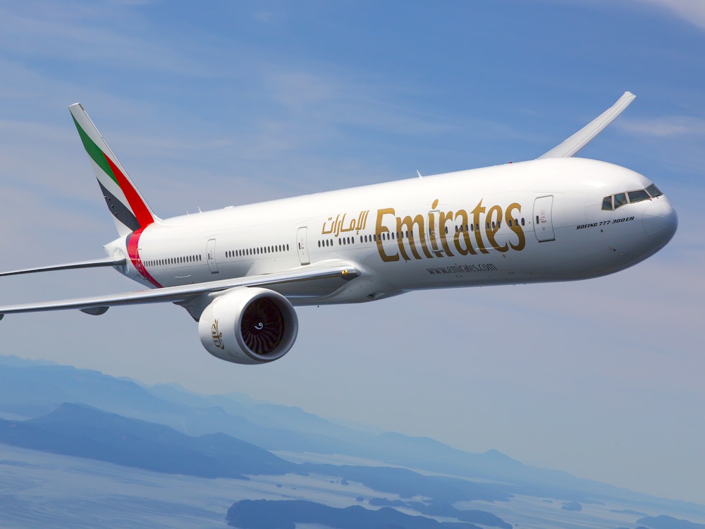 Flugzeug in Luft Emirates