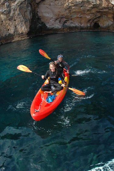 Nz poor knights islands boat kayak family see and do active