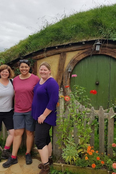 Nz inga and friends hobbiton client review