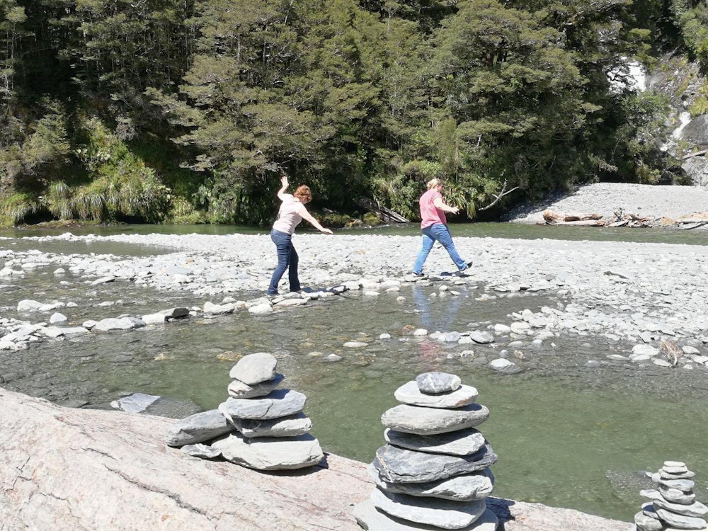 Crossing the river, Waitomo